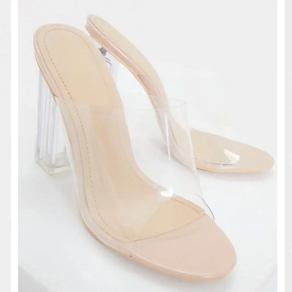 !! RESTOCKED !! Transparent Peep Toe Block Mule Heels in Nude - Picture 4 of 10
